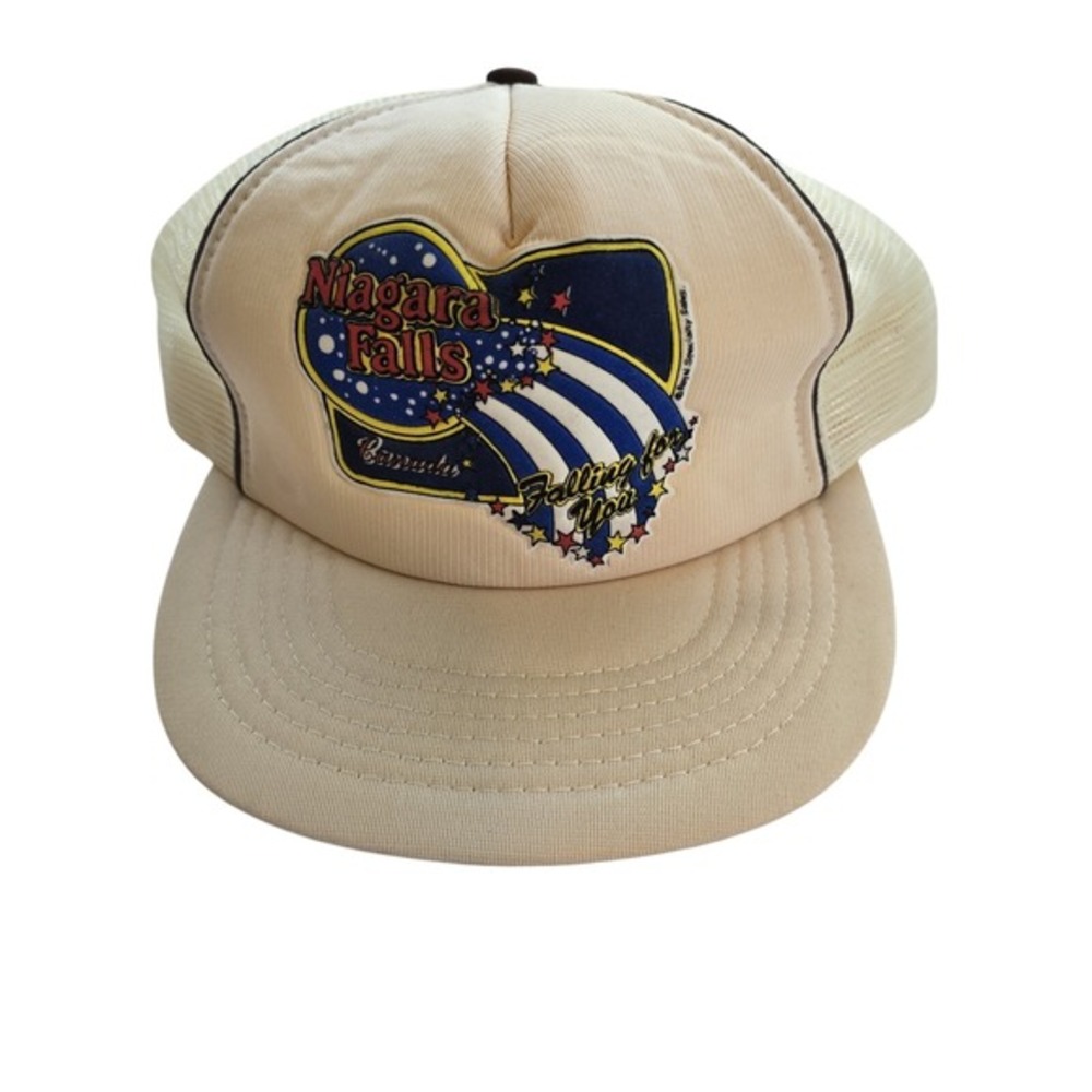 😀 Vintage Niagara Falls Souvenir Trucker Hat Beige Novelty Falling For You‎